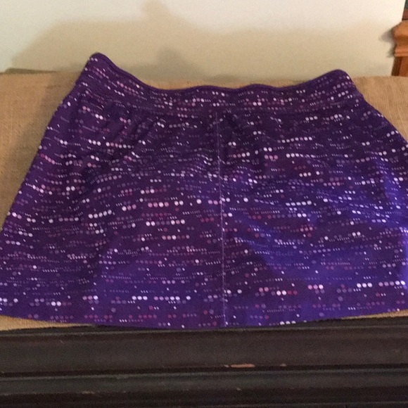 Made for life skort size medium. - Picture 2 of 5